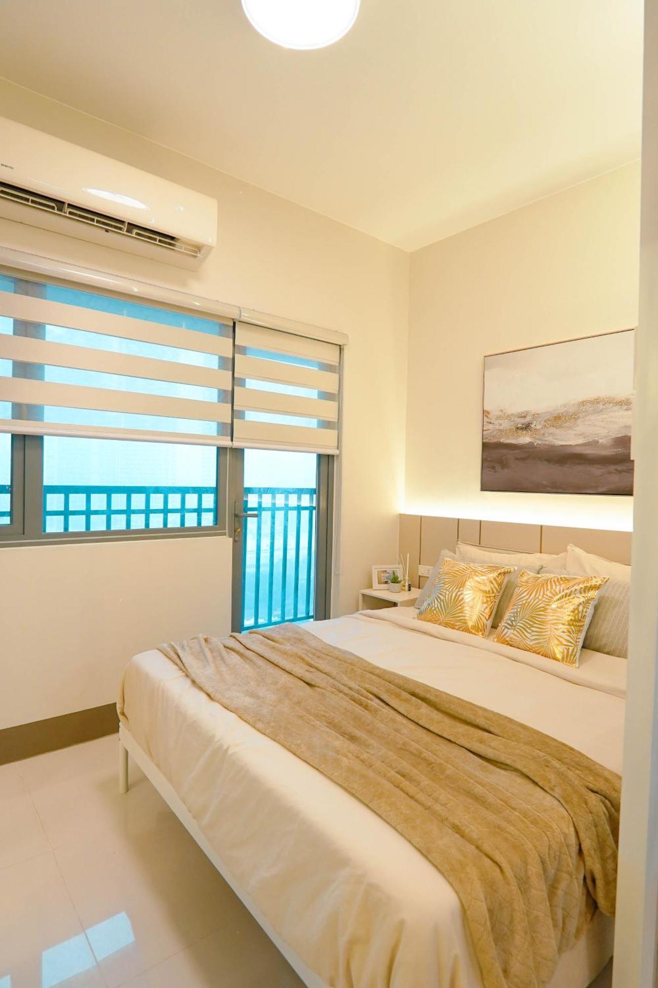 Casa Eleganza At Fame Residences - 1Br Corner Unit, Cbd, Gym, Pool, Wifi, Great View Manila Exterior photo