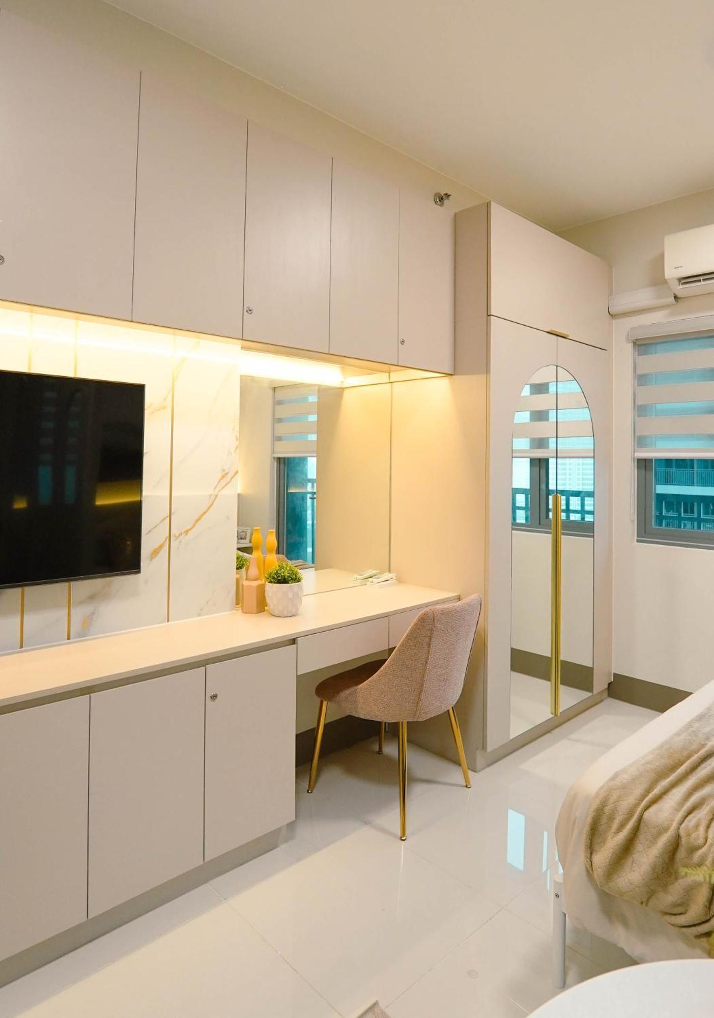 Casa Eleganza At Fame Residences - 1Br Corner Unit, Cbd, Gym, Pool, Wifi, Great View Manila Exterior photo